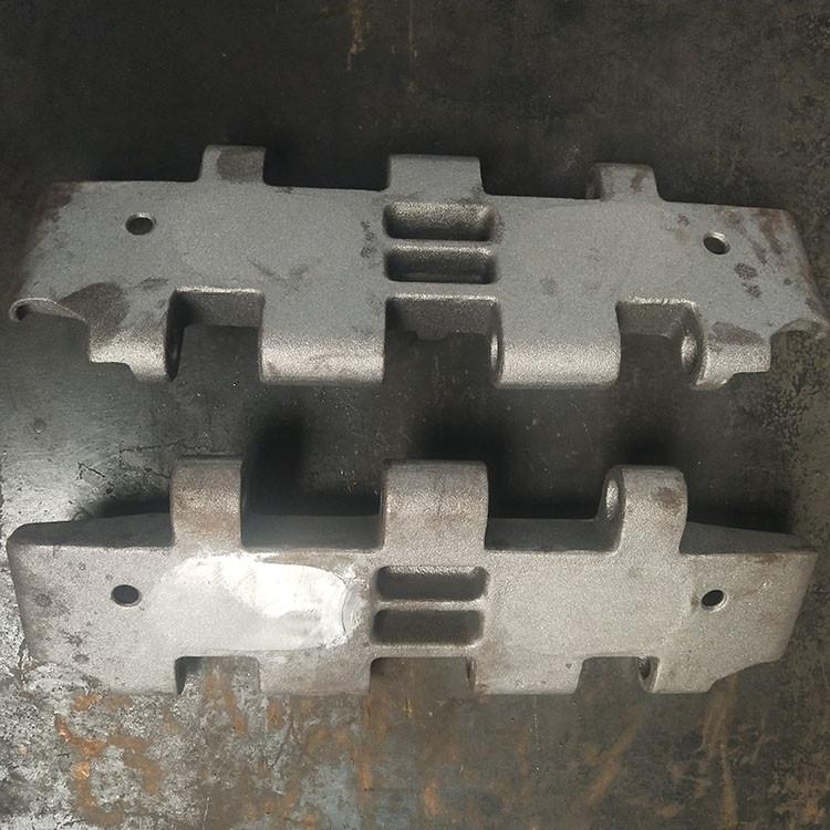 廠家直供鏈軌型履帶板、掘進(jìn)機(jī)配件、工程機(jī)械機(jī)器人行走履帶板